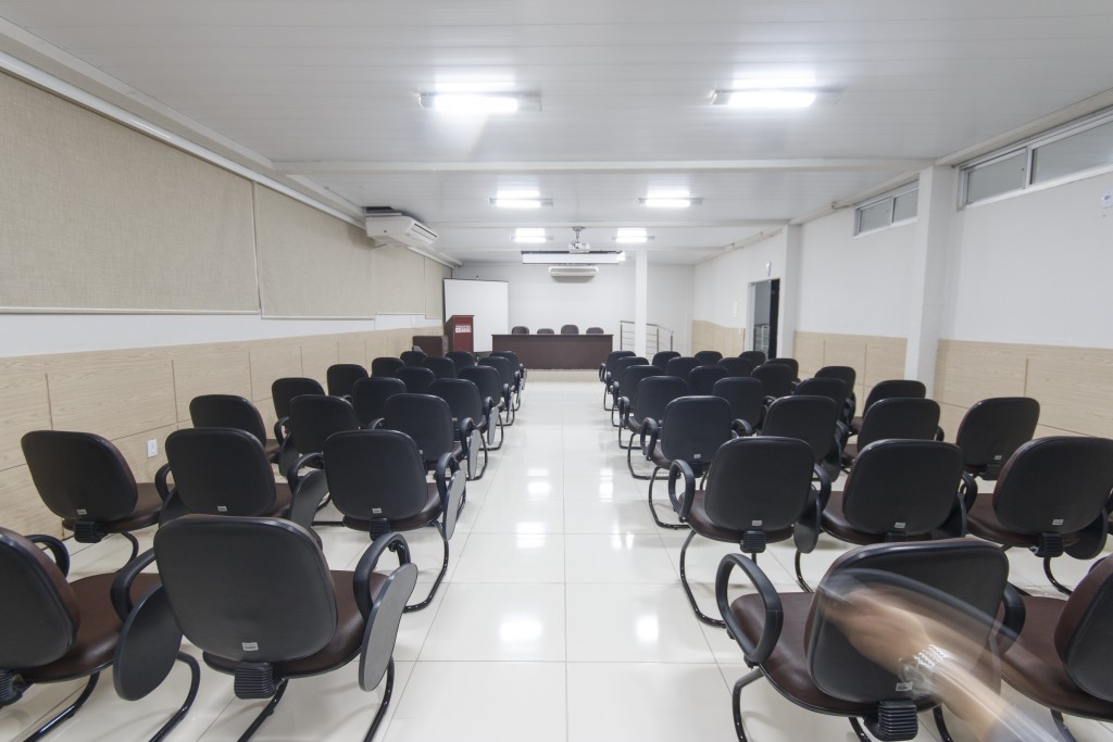 Auditório - vista lateral