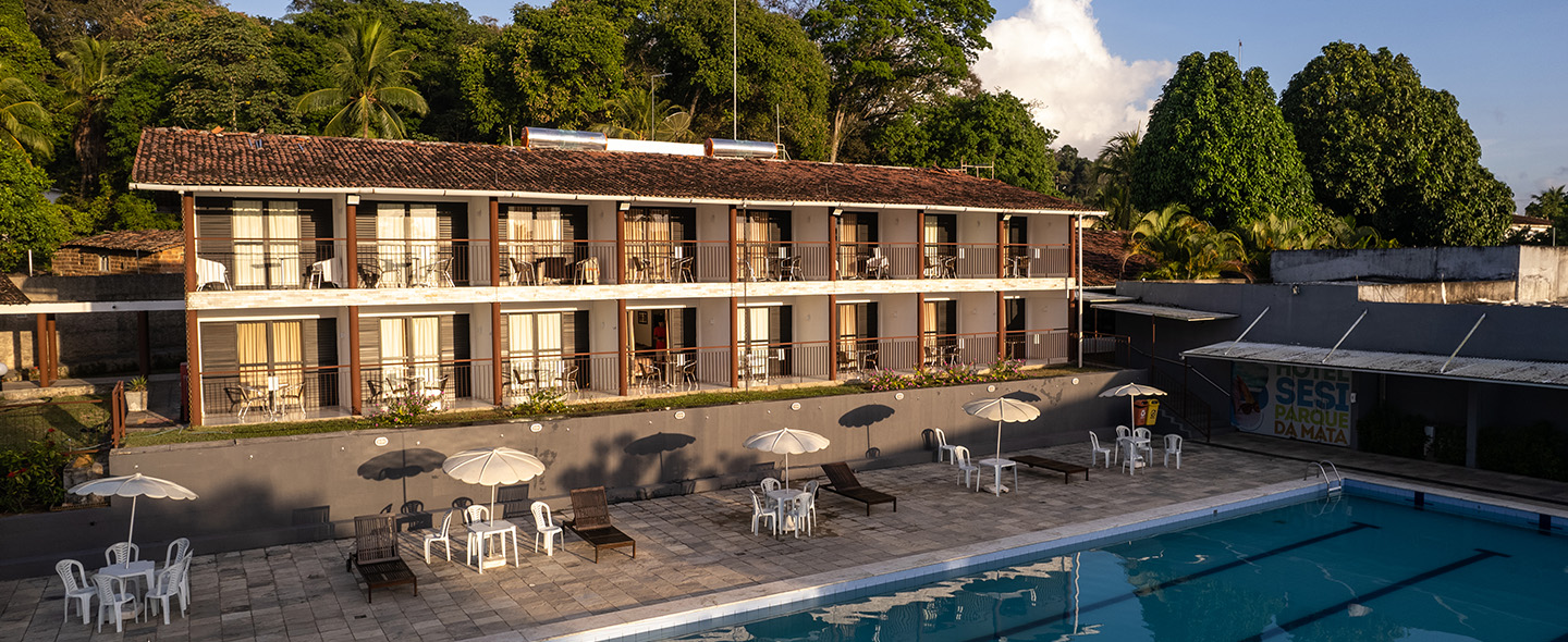 Hotel SESI PB - Área de lazer e piscinas